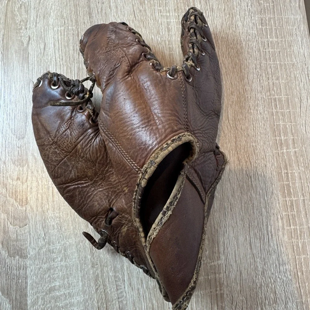 Macgregor Goldsmith G157 AntiqueBaseball Glove 1945-1951 3 Finger Left Catch VTG
